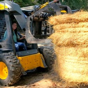 Meet your Posher, Christina